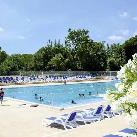 Châlet dans parc de loisirs 5 étoiles Puget-sur Argens Extérieur photo